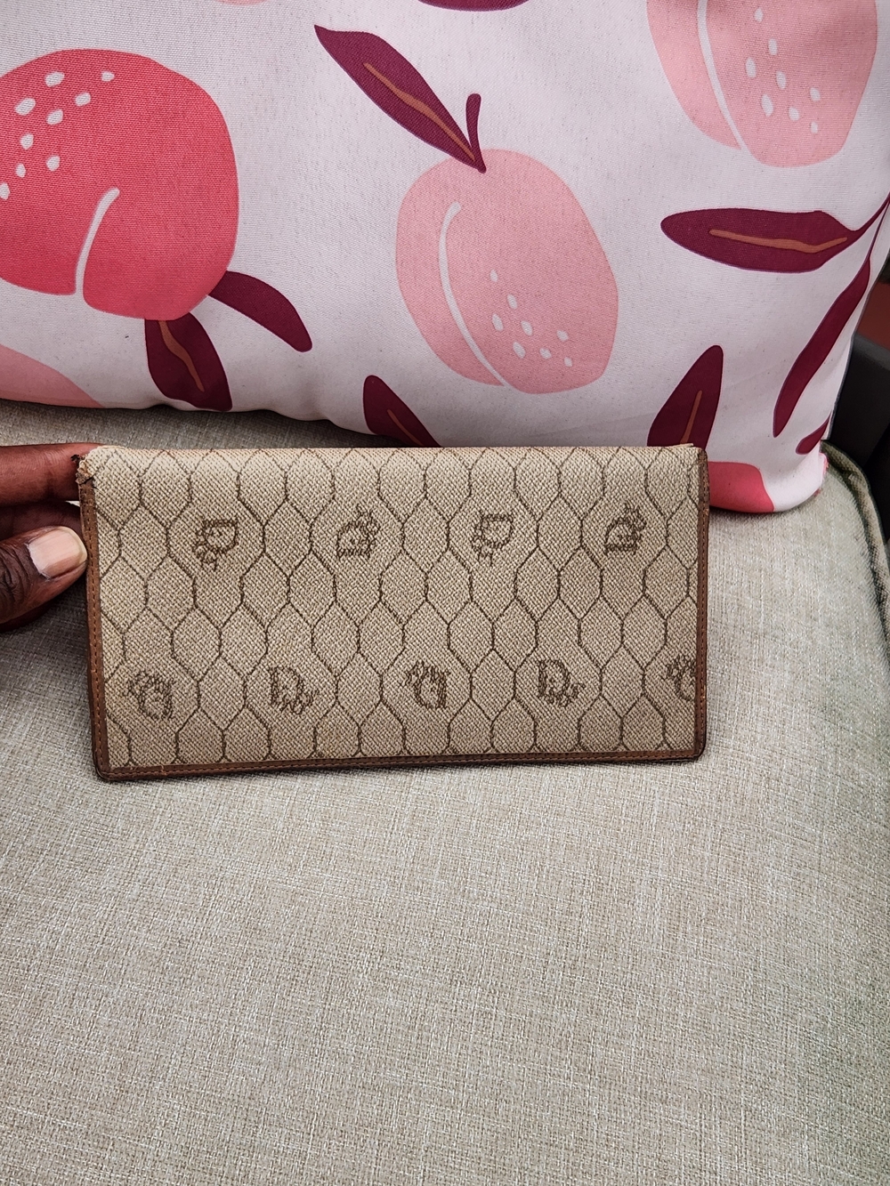 Authentic Christian Dior Beige and Brown Patterned VINTAGE Women's Clutch Wallet - Picture 11 of 14